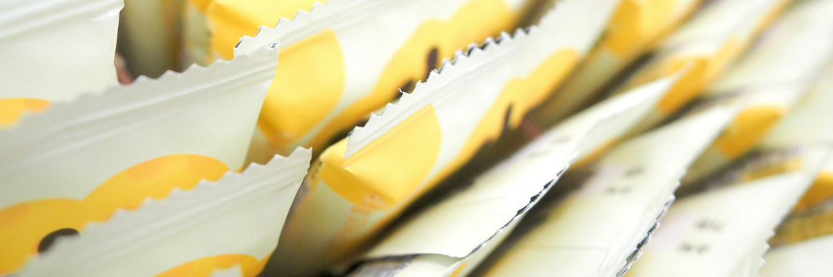 Printed packaging for snack bars
